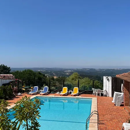 Pateo Do Duque Salir de Matos