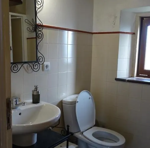 Pateo Do Duque * Salir de Matos